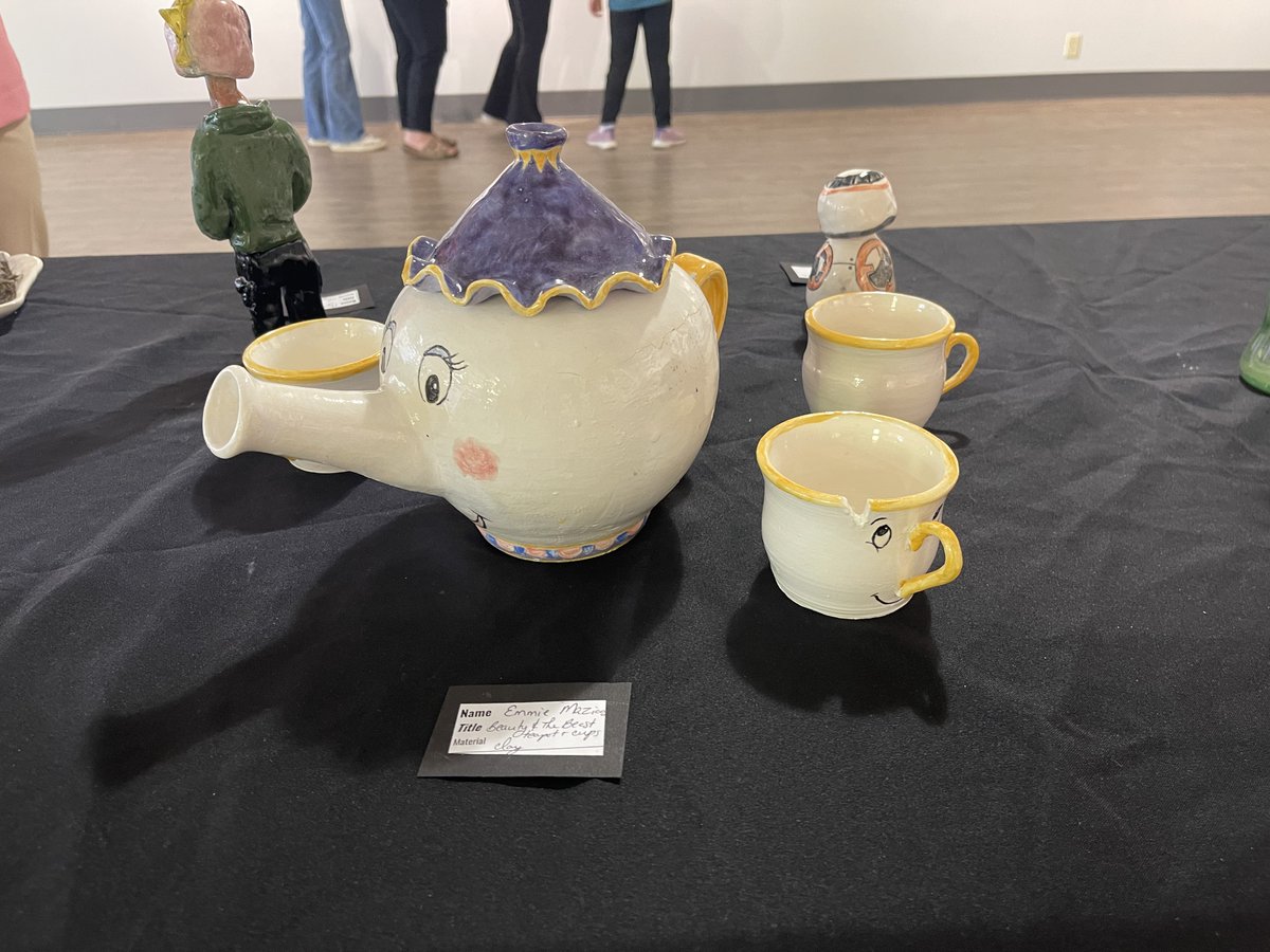 Donna Hayward (@donnahayward_) on Twitter photo Such impressive work at the annual HK Art Show! The opening reception to celebrate our student artwork was accented by music from HK chorus and catered treats from our culinary program. Bravo! <a href="/NASSP/">National Assoc. of Secondary School Principals</a> <a href="/HKCougarDen/">HK Cougar Den</a> Such impressive work at the annual HK Art Show! The opening reception to celebrate our student artwork was accented by music from HK chorus and catered treats from our culinary program. Bravo! <a href="/NASSP/">National Assoc. of Secondary School Principals</a> <a href="/HKCougarDen/">HK Cougar Den</a>