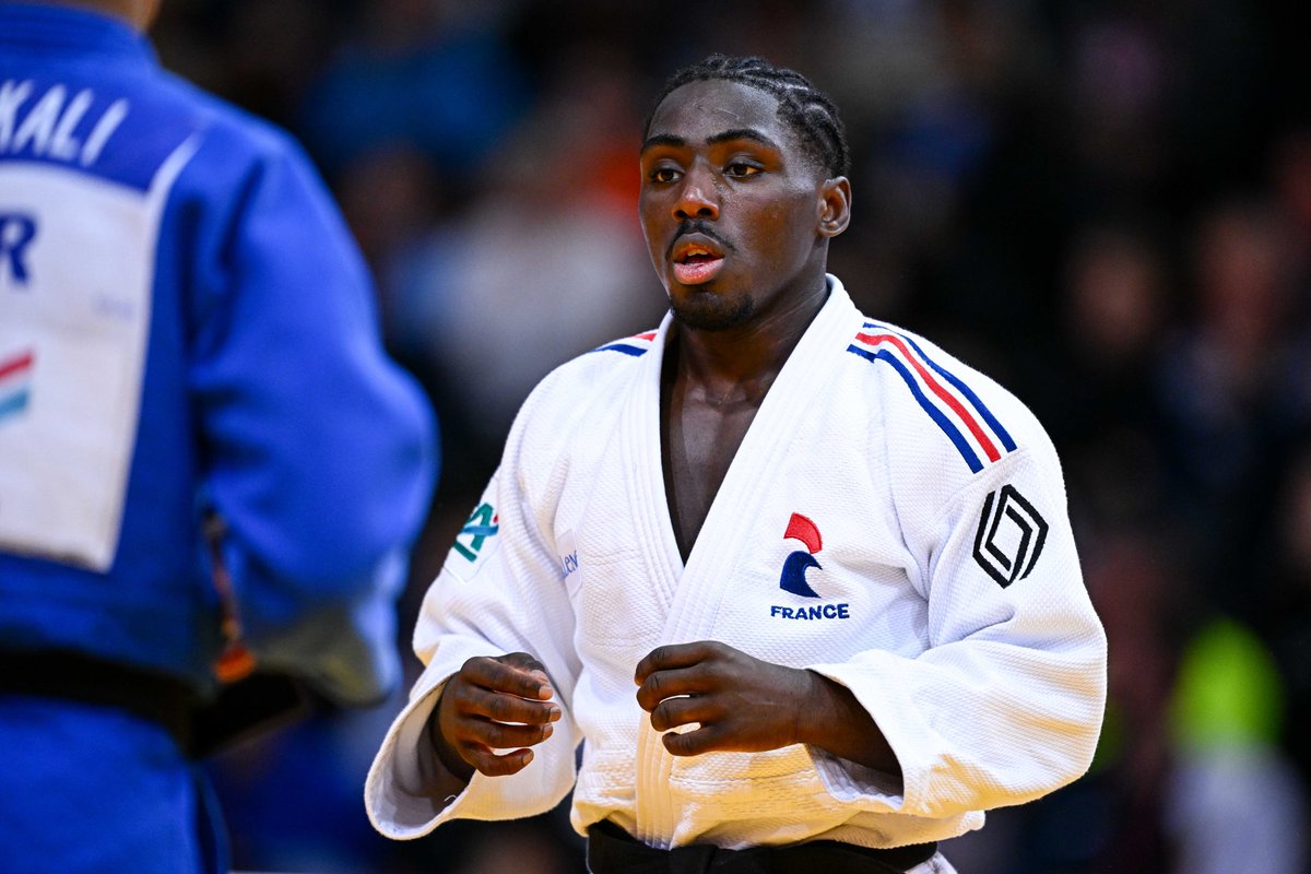 𝗟𝗲 𝗽𝗼𝗱𝗶𝘂𝗺 𝗽𝗼𝘂𝗿 𝗝𝗼𝗮𝗻-𝗕𝗲𝗻𝗷𝗮𝗺𝗶𝗻 𝗚𝗮𝗯𝗮 🤩 Première médaille en championnat d’Europe pour notre judoka insepien qui décroche le bronze à Zagreb chez les -73kg 🥉🔥 Félicitations ! 👏