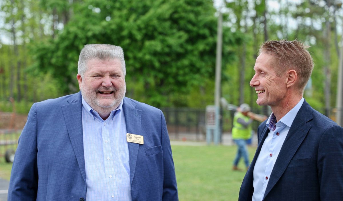 Happy Arbor Day, #GreaterRichmond! Earlier this week, The LEGO Group began reforestation efforts in #ChesterfieldVA. The company is investing $700k+ in the project that will see 1,400 trees planted to replace those removed at its building site. Read more: hubs.ly/Q02v40Bz0