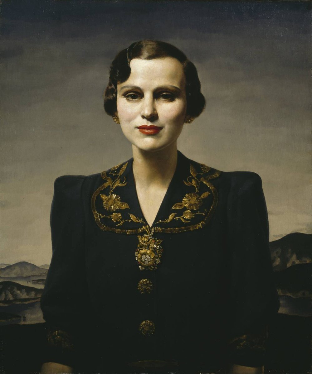 In the 1930s Gerald Leslie Brockhurst became one of the most sought after portrait painters. 🖼️

This painting of Margaret Sweeney, Duchess of Argyll, and ones like it, represented a fashionable blending of past with present, a modern expression of traditional artistic values.