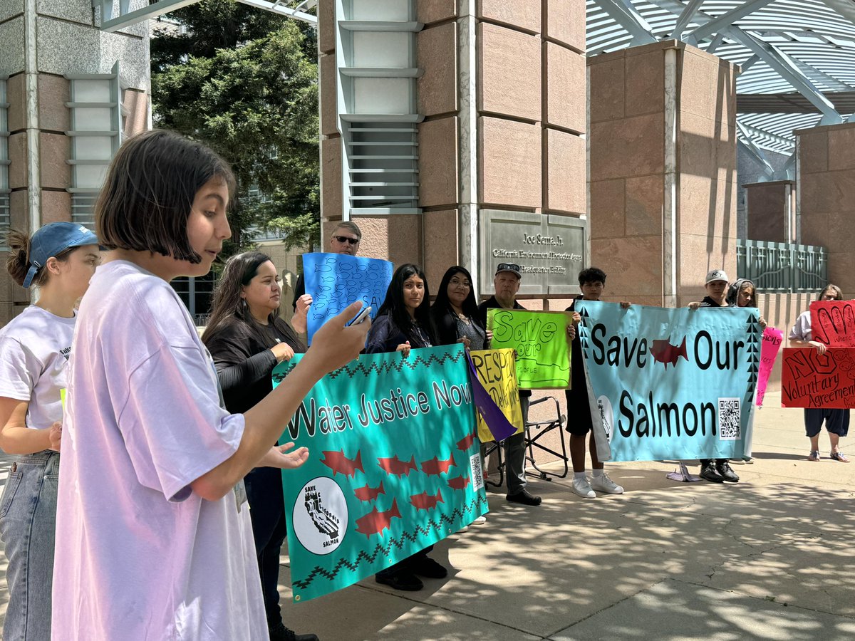 SaveCaliSalmon's tweet photo. Photos &amp; Release:
Fishermen, Tribal Members and Residents Ask California Water Board to Support Science-Based Water Plan, Deny Voluntary Agreements https://t.co/Ok6QfUrIq8
#NativeAmerican #CAwater
@Y_Vs_A @nativenews_net @IllumiNative @winnememwintu @180099native @NativeReports https://t.co/ygvMrBg5IR