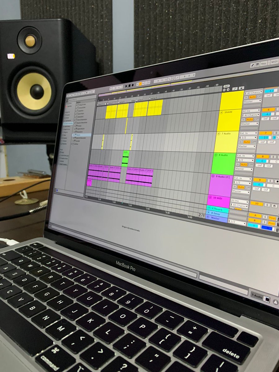 IN THE LAB 🧪 🥼 COOKING UP SOMETHING NEW 🔥