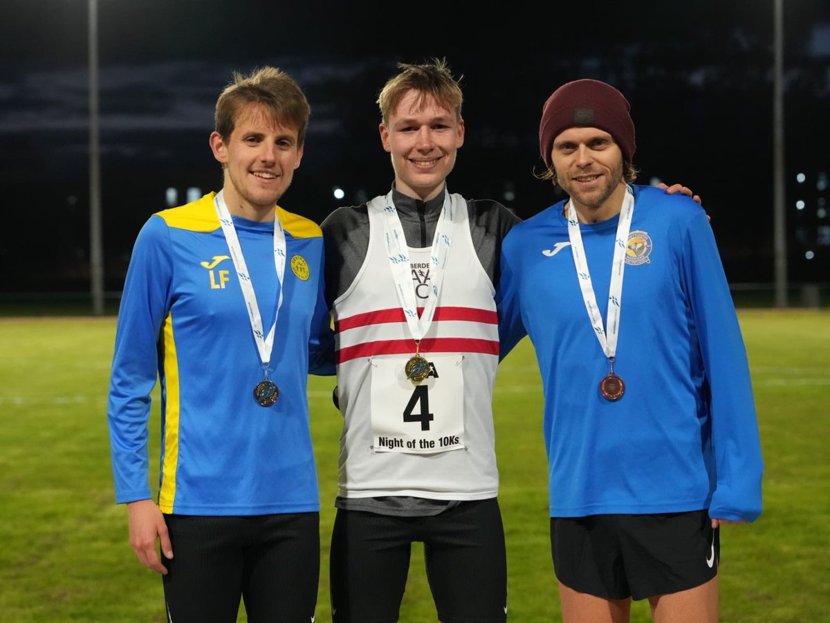 SCOTTISH CHAMPS
#SALbelong
🥇Max Abernethy @AberdeenAAC Scottish 10,000m Champs with 29:42
🥈Luca Fanottoli @Central_AC 
🥉 Daniel Bradford @ShettlestonHarr 
📷 @ecossephoto 
@TaritTweets @Tartanshorts @SAL_Coaching @PandJSport @MichaelDFerg @MylesEdwards @HendrieJanice @Sam0kane