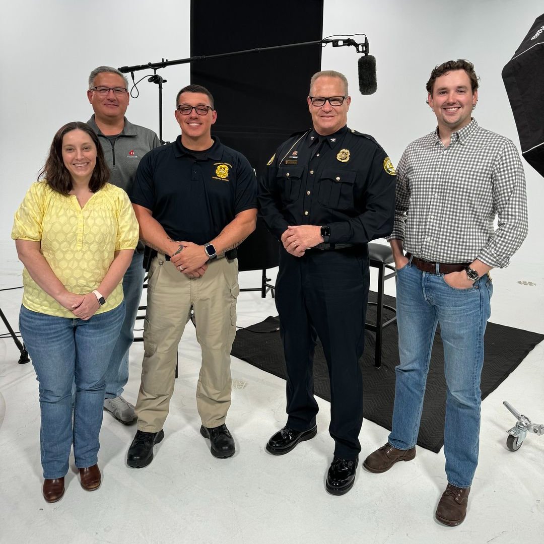 Repost from Lexington, KY Community Corrections - This week, Chief Colvin and Major Crawford joined up with Landers, James and Shelby from Studio46 Media to celebrate the completion of our video project!
#LexingtonKY
#Corrections
#Recruiting