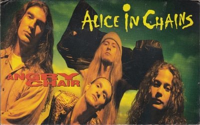 #NowPlaying on Mad Wasp XS
#MWXS #MadWaspRadio
@MadWaspRadioMWR
madwaspradio.com
for @daniel_leisey 

Alice In Chains - Angry Chair