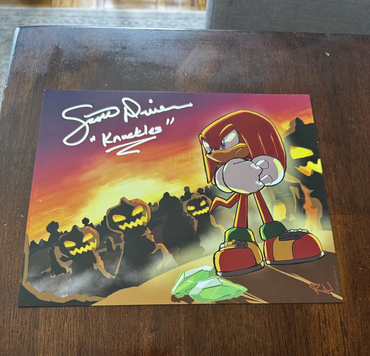 Knuckles got his own tv series! It drops @paramountplus TODAY - April 26th! To celebrate, I'm going to be raffling an autographed Knuckles photo.  To Enter: 1) Follow me on Twitter! 2) Retweet this post! 3) Reply with your favorite Knuckles quote below! More Details ⬇️