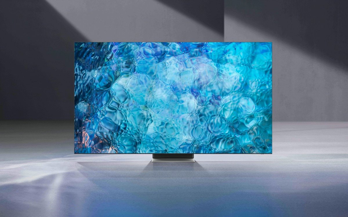 full_stack_news's tweet photo. Samsung presentó sus nuevos televisores con Inteligencia Artificial. En su línea Lifestyle TV, la compañía presentó su nuevo televisor que parece un cuadro, The Frame 2024 y adelantó la presentación del próximo parlante Music Frame. Neo QLED 8K. https://t.co/dZ3z5ZfQPE