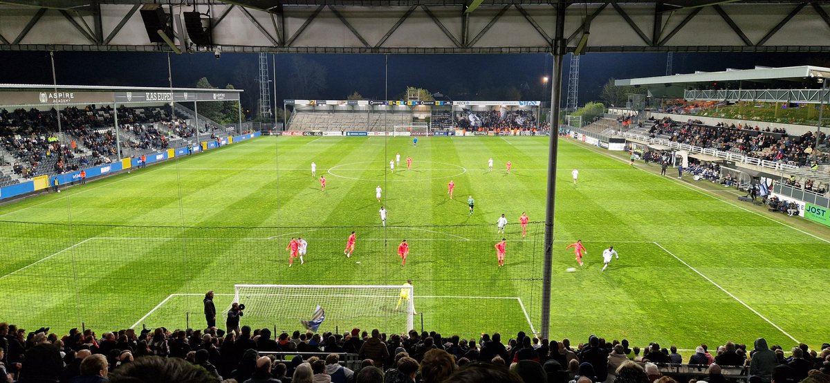 📅 26/04/2024
⚽️ KAS Eupen - Sporting Charleroi
🏆 Jupiler Pro League - Relegation Play-Offs
🏟 Stadion am Kehrweg