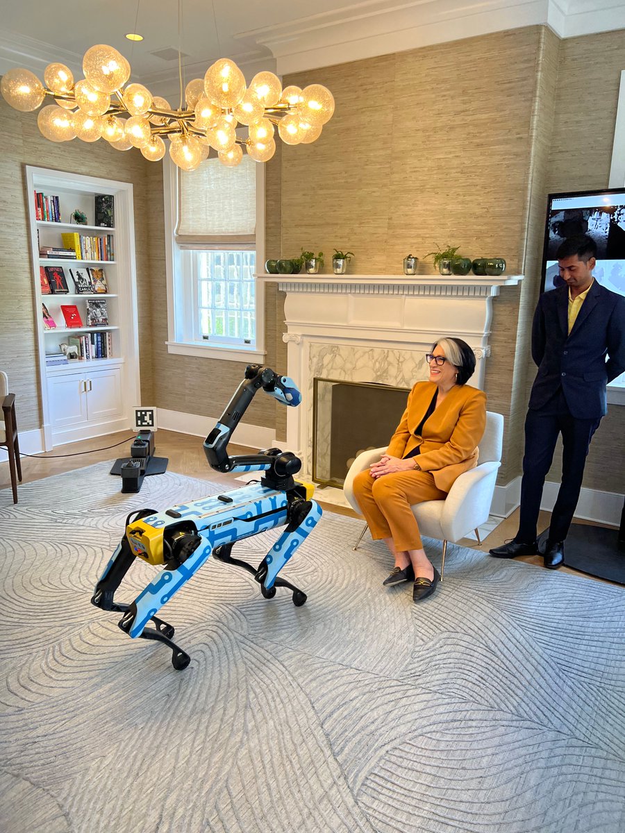 FAIR researchers (@AIatMeta) presented SegmentAnything and our robotics work at the White House correspondents’ weekend. Llama3 + Sim2Real skills (trained with @ai_habitat) = a robot assistant