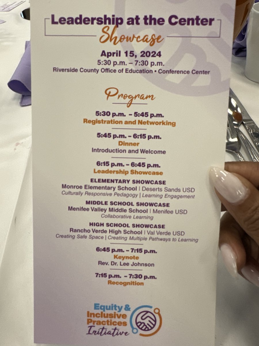 🌟 Exciting news! Central ES and Hemmerling ES have been honored as model sites for the RCOE Equity and Inclusion Success Walks. Congratulations to Ms. Cole-Fijabi and Dr. Gutierrez on receiving the awards. Your leadership shines! 🏆 #BanningUSD #Proud #EquityInEducation ✨