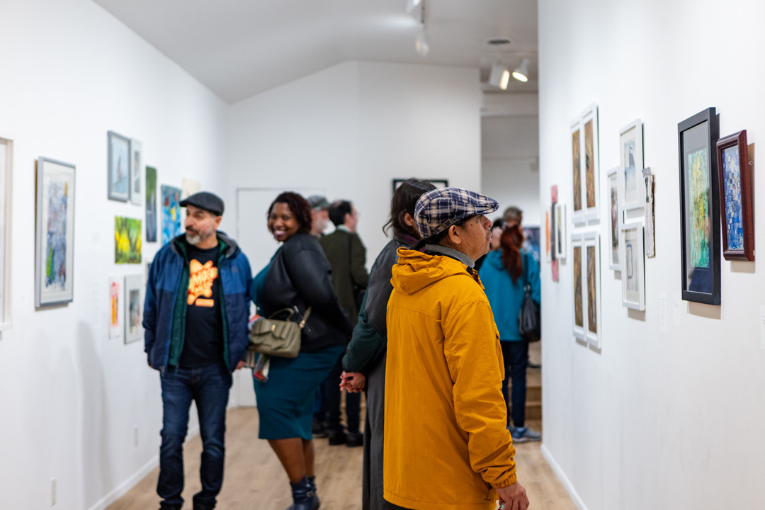 Open Studios Day is this Sat. 4/27 at Angels Gate Cultural Center, 12-4pm! Learn more: tinyurl.com/m4vcr95n

Images: Printmaster Nguyen Ly, Studio Artist Kim Kei, Studio of Beth Elliott, AGCC Gallery
Photos: Jordan Rodriguez, Jose Cordon

#thingstodola #free #allages #artevent