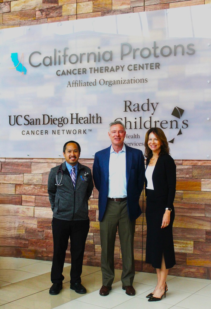 This week we hosted the National Association for Proton Therapy Executive Director as she presented Congressman Scott Peters with the 2024 Chairman's Award. The award recognized Rep. Peters for his work to further access to proton therapy. #protontherapy #californiaprotons