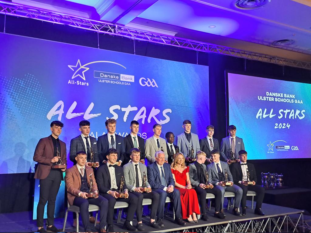 A very proud night for Seán Óg Mc Elwain, his club @ScotstownGAA, @monaghangaa and his family as he accepted his @ulsterschools All Star Award! #proudschool #togetherwethrive