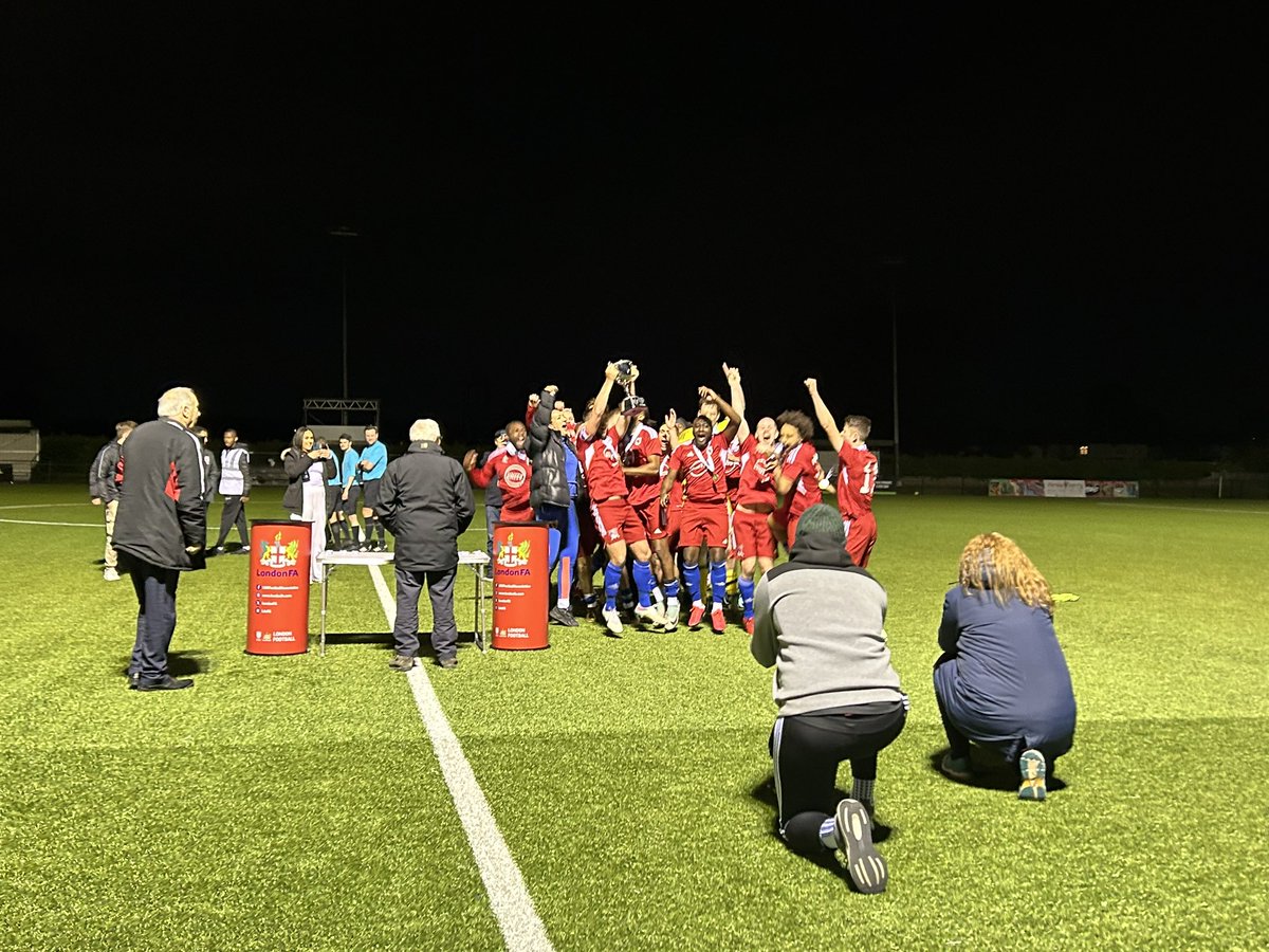 Amazing achievement by this team, this club and @KatCraig1 – building such a meaningful and vales-led community. ‘Not for self, but for all’ – well done @CandIUNITED on winning the @LondonFA Saturday Junior Cup tonight at @HendonFC.