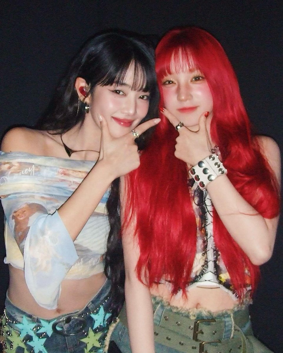 Minnie and Yuqi ((G)I-DLE)