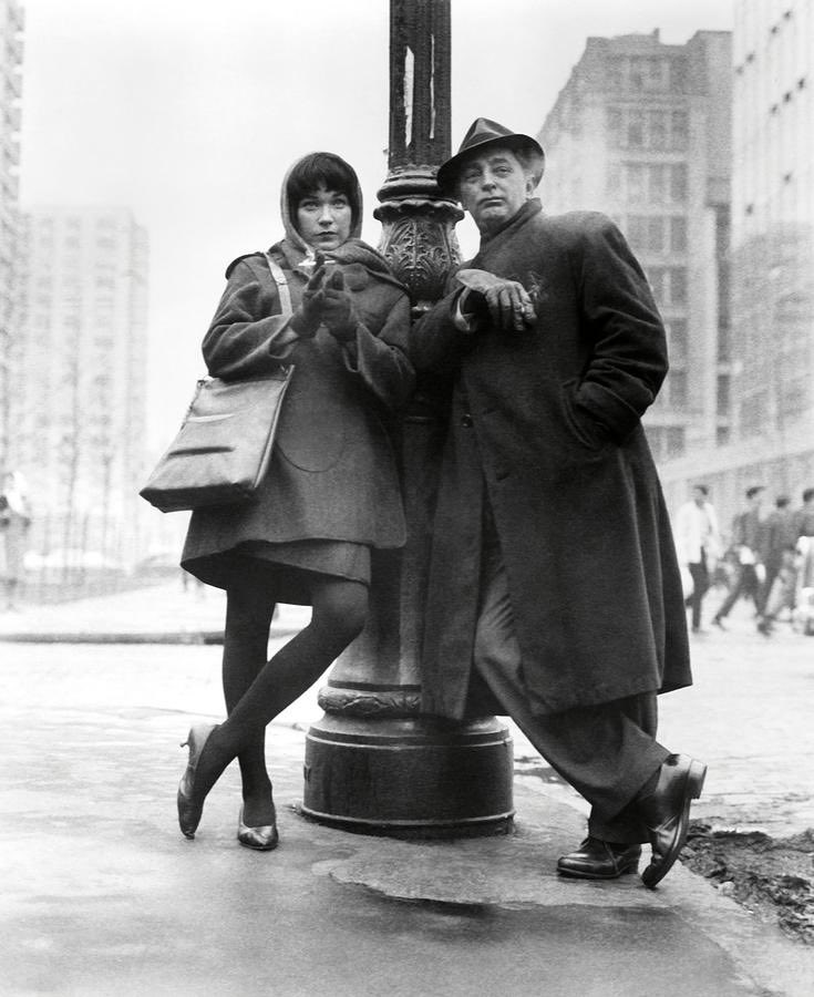 Robert Mitchum and Shirley MacLaine in Two for the Seesaw, 1962