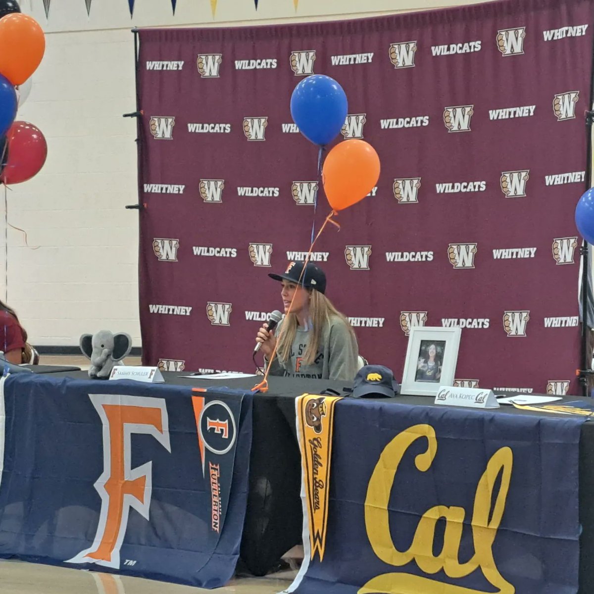 1/2 @whitney__TF athletes at college signing ceremony
Grace Scott - @SanJoseStTFXC
Karissa Chamberlain - @BYUTFXC 
Ava Kopec - @CalTFXC
@schuler2024 - @FullertonTFXC
@julianar2024 - @UNLVTrackCC
#WhitneyTrackAndField #WhitneyDistance #WhitneyJumpers #GoCats #ClawsUp #WHSUnleashed