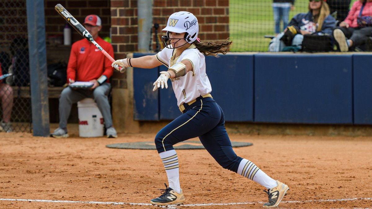 #7 @WingateSoftball opened SAC Tourney play with a 7-3 win over Catawba! Homers from Hali Scott & Raelynn Kramer; Sydney Kale struck out 9 in 5 shutout frames! 'Dogs host Tusculum Saturday at 10:30 AM Recap | shorturl.at/gzF17 #OneDog