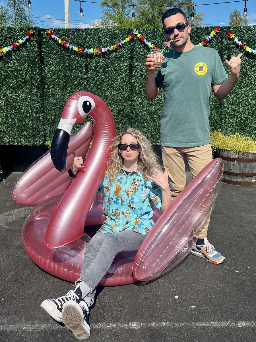 The 3rd Annual Creek-i-Tiki Luau with @hitidelabel is TOMORROW from 12-7pm!
Tiki Market 🌺 Food Trucks 🌺 Tropical Drinks 🌺 Island Vibes
PLUS the release of our new Tropicalager!