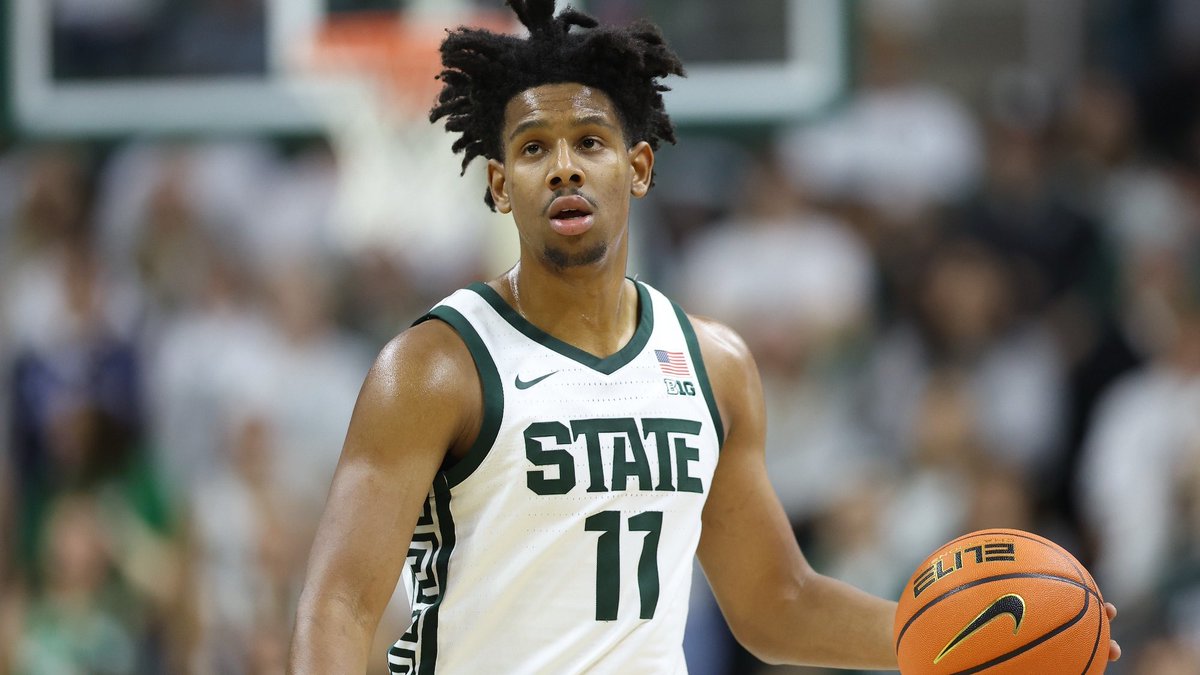 CBB Transfer Portal Spotlight A.J. Hoggard 6'4' 210 Guard Michigan State 1 Year of Eligibility Remaining 2023-24 Stats (35 Games): 📊 11 PPG, 5 APG, 3 RPG, 2 SPG, 35 3P% 📶 83 Career Starts, 1127 Career Points 🎥 youtu.be/-IREu3HxeUo?si… #TP4PT #TransferPortal