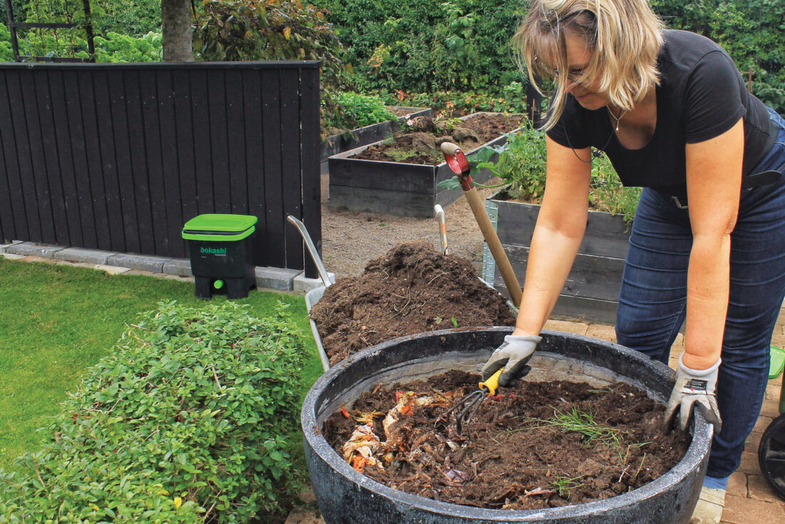 You ferment your sauerkraut, should you be fermenting your compost too? Learn how to compost kitchen scraps with fermentation and enrich your soil through the accessible and low-maintenance method of bokashi composting motherearthnews.com/organic-garden…