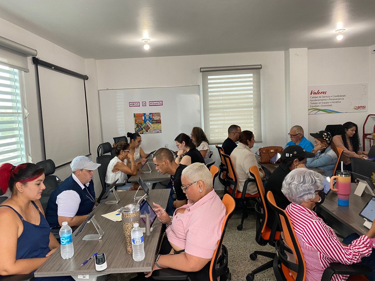 amsipr's tweet photo. Ayer tuvimos casa llena en nuestra localidad de AMSI en Aibonito durante la sesión de Certificación en Manejo de Alimentos‼️ 

✅ ¿Necesitas esta certificación?  Comunícate con nosotros y matricúlate en la próxima sesión en Caguas a ofrecerse el 8 de mayo de 2024‼️ https://t.co/1jjadxnD5o