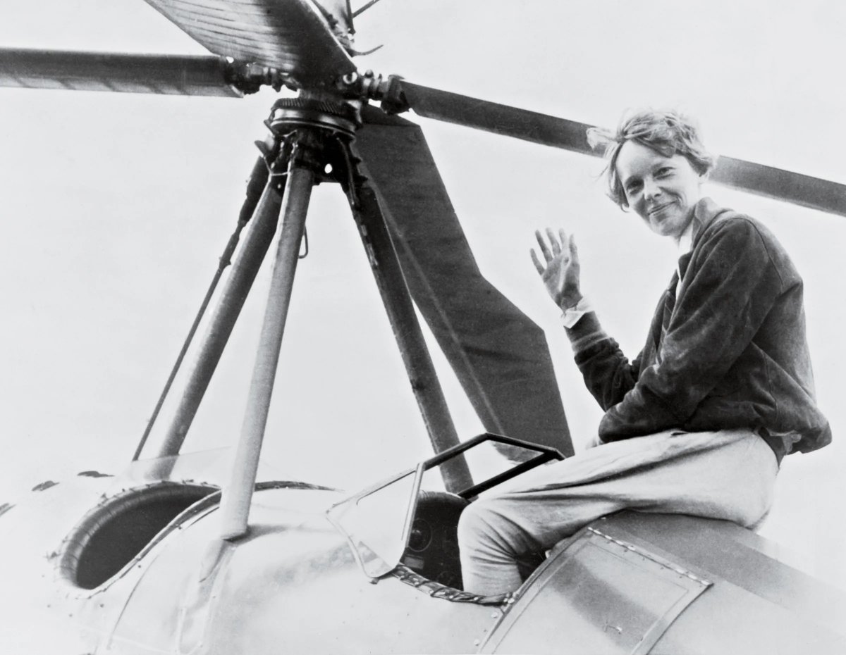 Aviation Appreciation Friday! 
The Legacy of Amelia Earhart 🛩️
Photo Credit - Time Magazine
esscoaircraft.com/blogs/news-1/a…
#aviation #Aviator #aircraft #ameliaearhart #Pilot