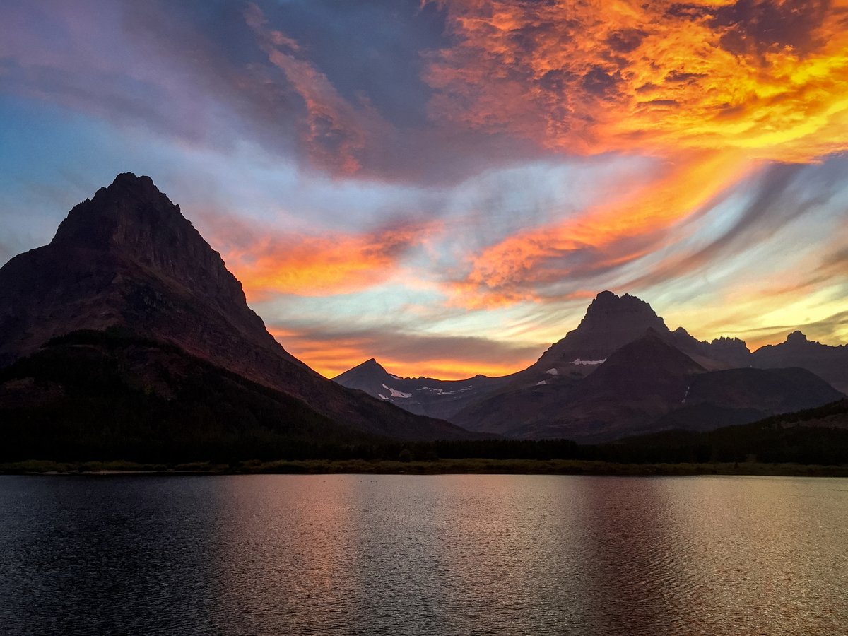 Happy National Park week. My favorite park, @GlacierNPS and one of my favorite places, Swiftcurrent Lake.