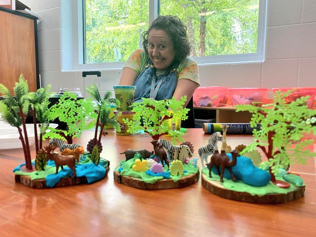 JLawSLP's tweet photo. Earth day is everyday! Recycling trips, with a side of turtles. And fun Earth day play 💚💙💚

@NHREC__CFA @NHREC_NA https://t.co/07iEMncDQf