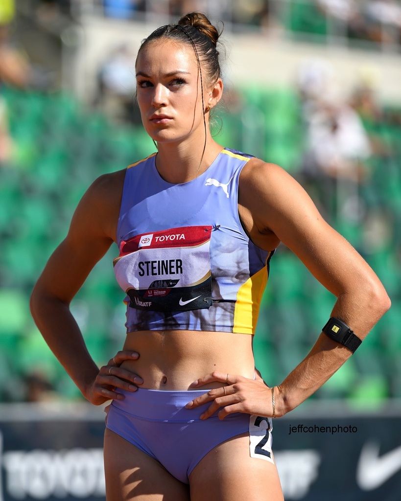 Abby Steiner,🇺🇸, 200m. 2x World Champion 4x1,4x4. . . . . #abbysteiner #usatf #worldchampion #trackandfield #athletics #jeffcohenphoto #200m #4x100mrelay #4x400mrelay @abby_steiner instagr.am/p/C6O-qgTvtg7/