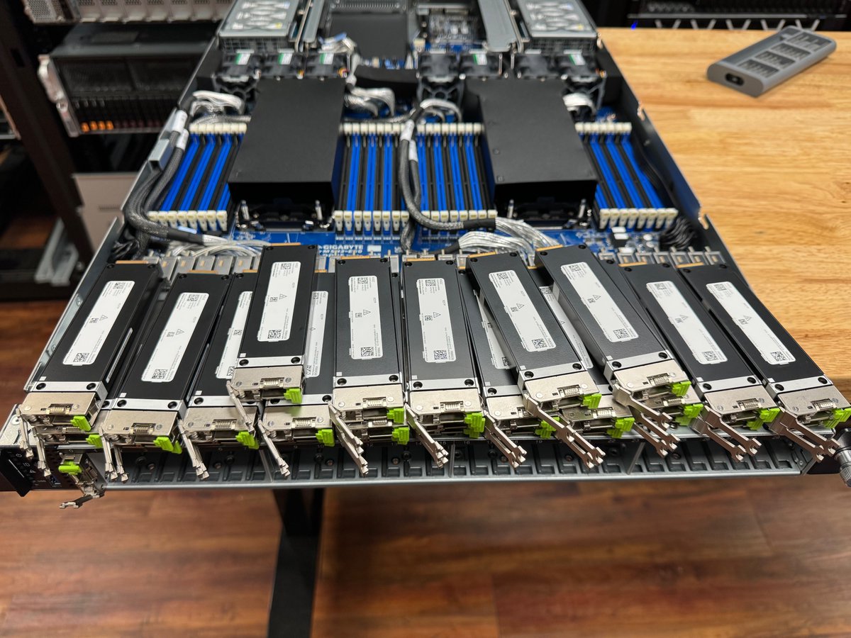 To be fair The Intern did all the work, but it is a bit exhausting to hand screw all of the E1.S brackets on each drive. In the end though, quite an impressive pile of KIOXIA flash! @GigaComputing @GIGABYTEUSA @IntelBusiness @KIOXIAAmerica