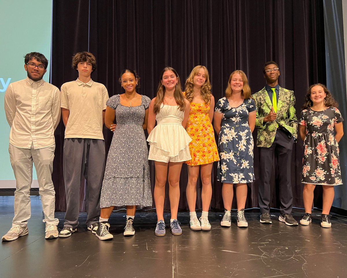 Shorecrest tweet media