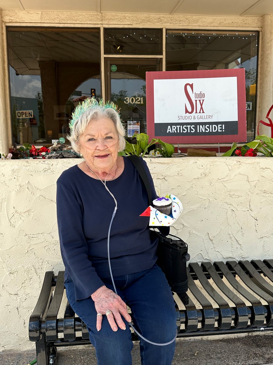 Happy 80th birthday to the lovely Michelle Metcalfe! Mikie is a longtime artist in the Paseo. She is one of the co-owners of Studio Six, where she makes her encaustic mixed media pieces! Stop by the 3021 Paseo today and wish her a happy birthday! You might even get a cupcake. 🧁