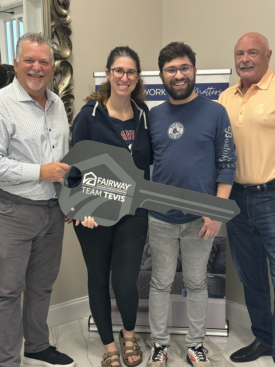 Closing day! First time homebuyers are always so cool to work with! Thank you Josh Moore for referring your friends! Thank you #teamtevis, Tierenie Potter, Leslie Mallouf Veach and our eclosing team! 
#FairwayNation #mortgagedisneyland #mortgagewhisperer #closingday #teamtevis