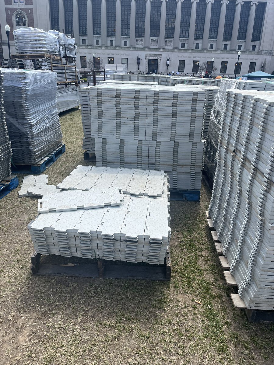 A lot of confusion and debate on here earlier this week about these stacks at Columbia University. It’s plastic floor matting.