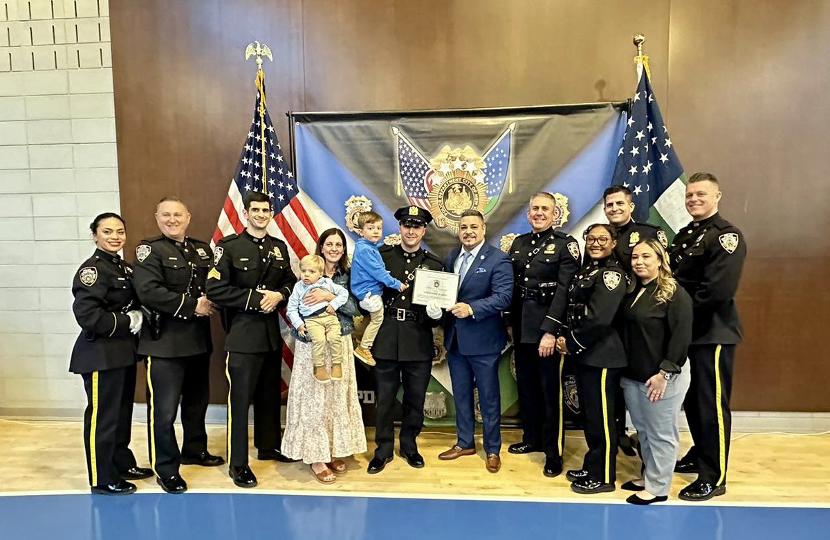 We gathered with proud families and friends for this month’s Promotion Ceremony held at the #NYPD Police Academy. Congratulations to all getting promoted. Your hard work and dedication will always be recognized. Best of luck at your new assignments! @NYPDnews