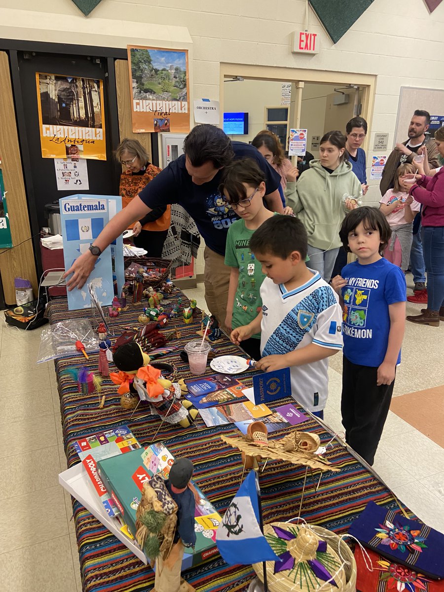 Last night's Arts & Culture night at Jefferson Elementary was an absolute hit! 🎨🎭 The turnout was incredible, showcasing the power of creativity and community. #ArtsEducation #CommunityEngagement