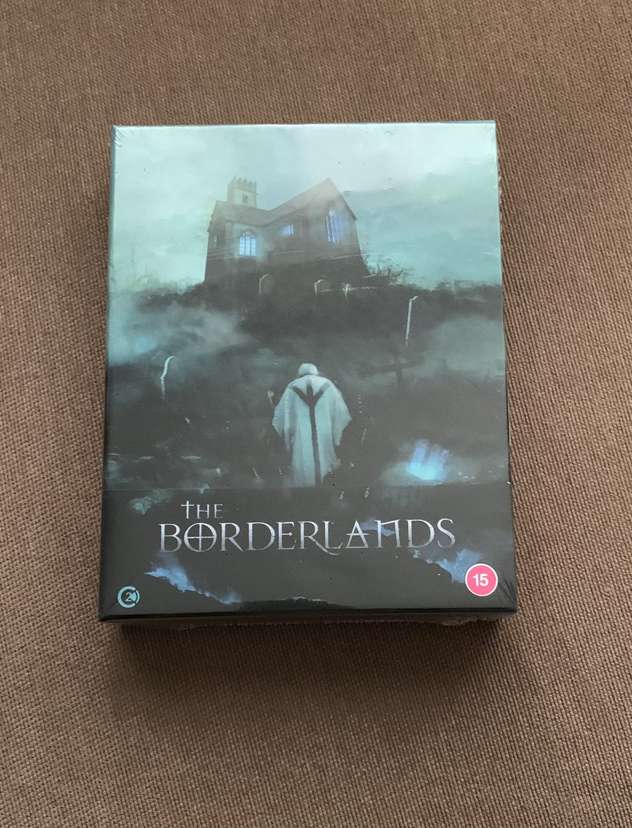 Whenever you shop in @FOPPofficial Always make sure you fill in the HearMyVoice. Recently won £100 voucher, so used some of it today on the last copy of @SecondSightFilm THE BORDERLANDS at @FoppCovent A film I instantly fell in love with at @FrightFest 2013.