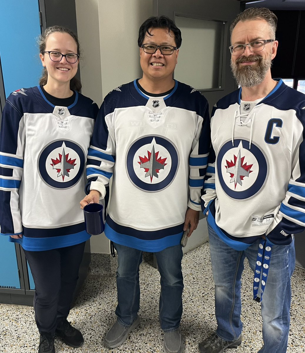 Go Jets Go!  Lots of team spirit with our Junior High crew!