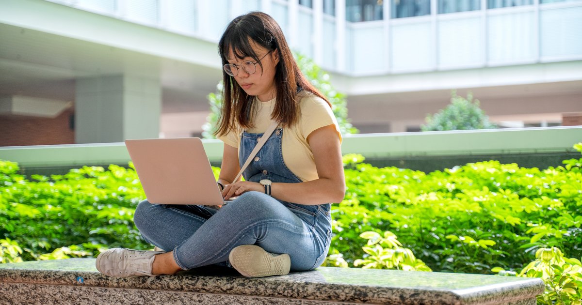 Many students aspire to a career in #research but, alongside school, it can be tough to get started. Read these 4 tips from medical student, Keenan Boulnemour, to help you create a flow between classwork & research. 👇 ow.ly/tptp50RmC2s