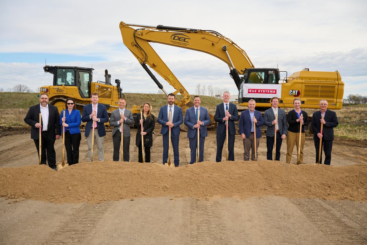 BAESystemsInc's tweet image. Our Combat Mission Systems business recently broke ground on its new tech-forward facility in Maple Grove, Minnesota. Learn more about the #news here: baes.co/UW6b50RokNl. 

#LifeatBAESystems  #CombatEngineering #CombatInnovation #DefenseIndustrialBase