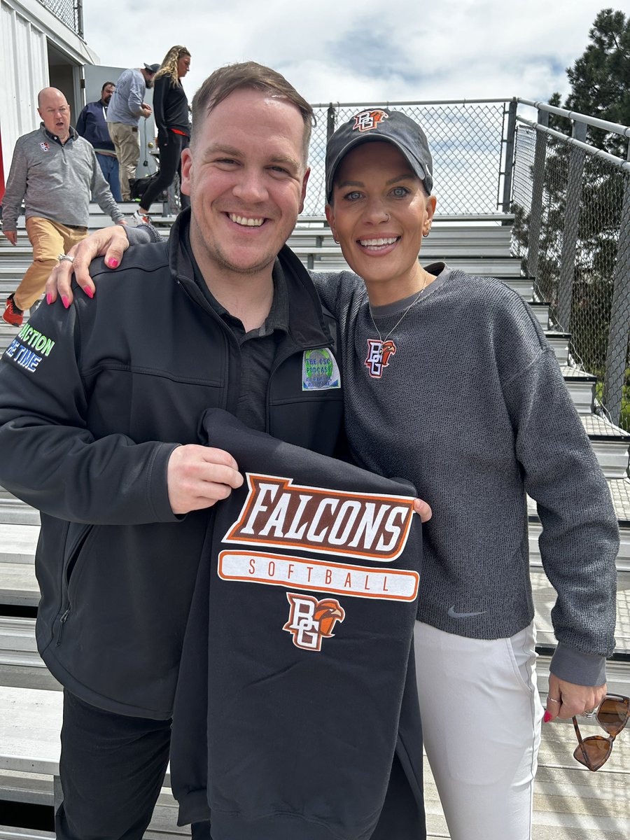 Got to see @CoachFentonBG l! Thanks for the swag, good luck today and this series!! #AyZiggy #MACtion