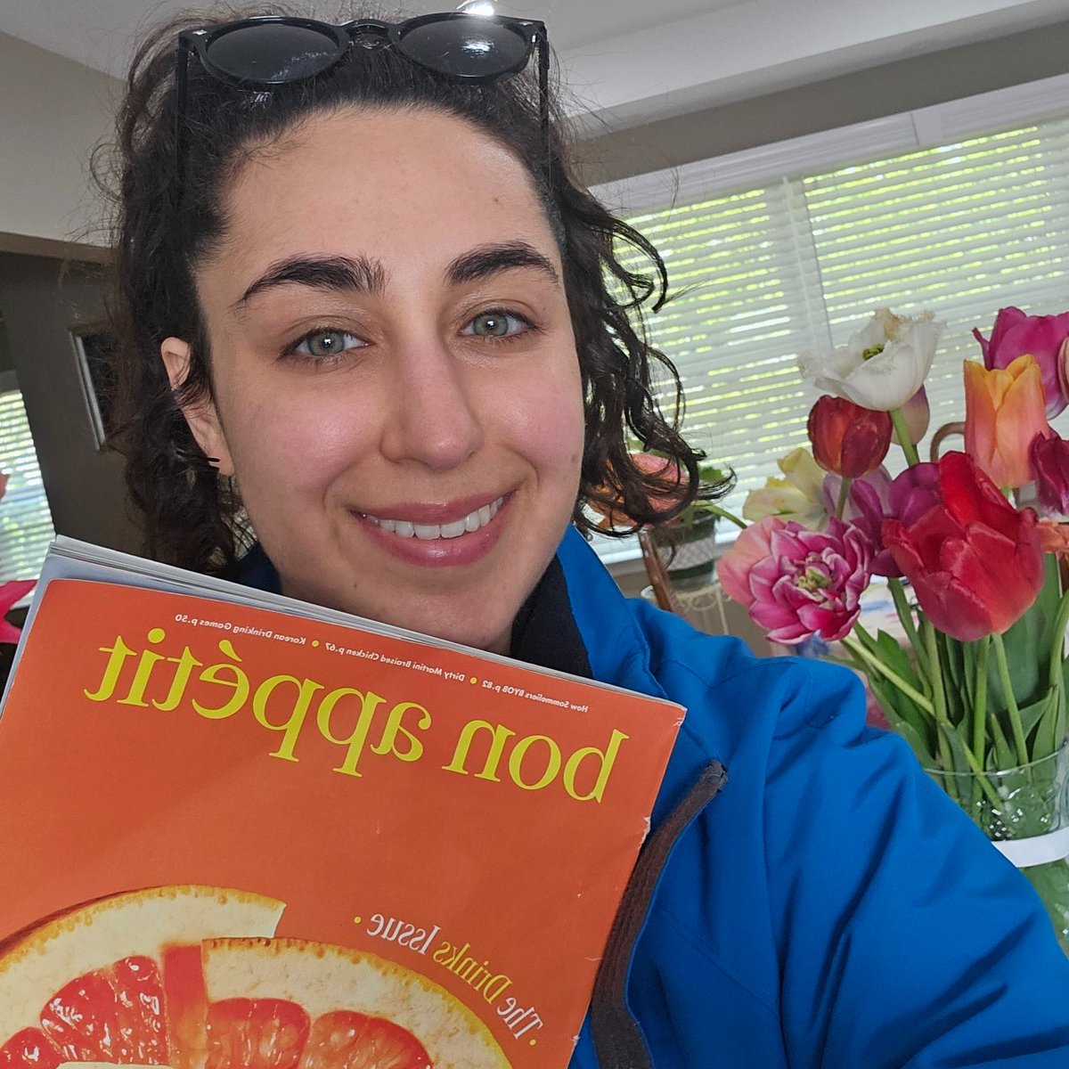 Selfie featuring @HollandRidge tulips to celebrate my latest work for @bonappetit! Buy your copy of the May issue wherever mags are sold. 😎 

P.S. I'm available to write about all things food, travel and Buffalo. But I've also covered green energy/building, TV and more!
