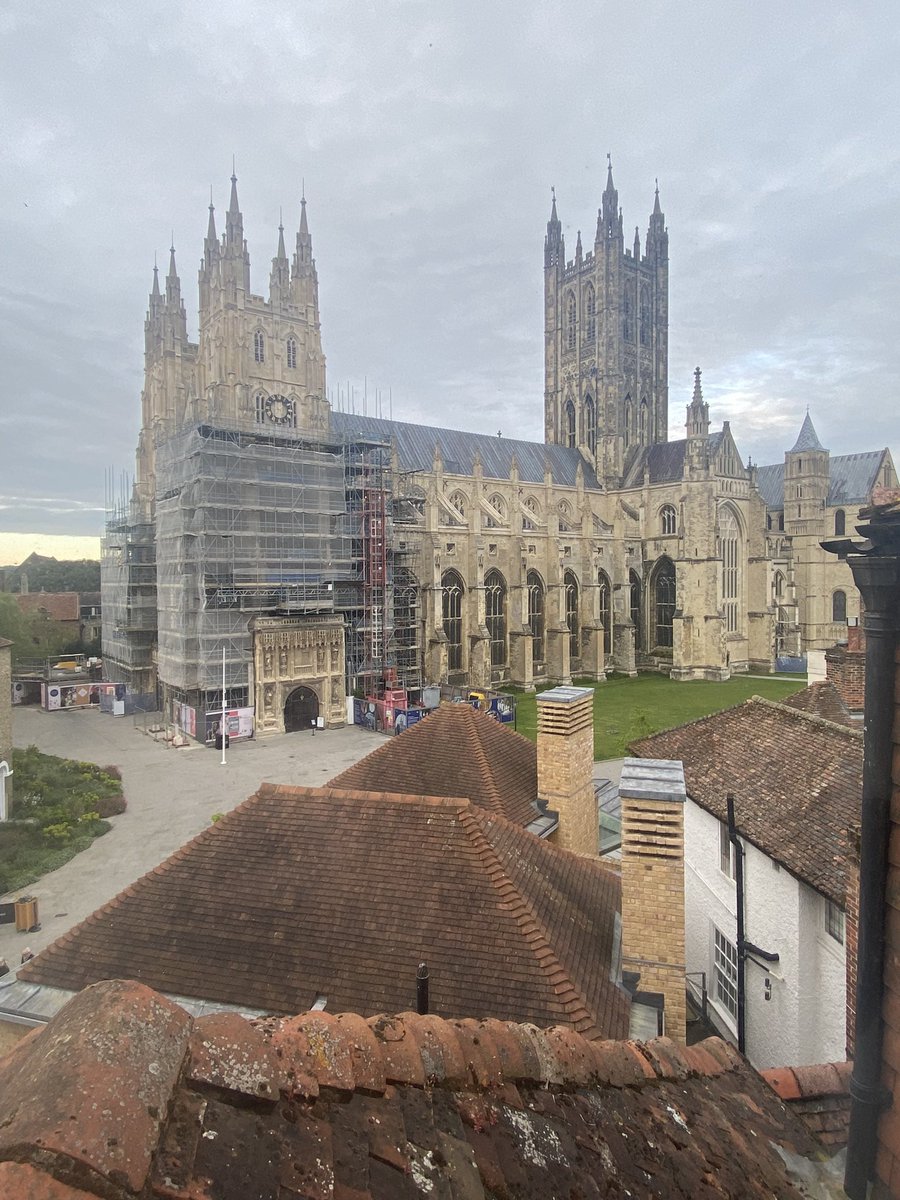 Not a bad view from my hotel room before tomorrow’s Pupillage interview (though I must say it really tickles me that works on the cathedral were meant to be done before I finished uni…in 2021) 🤩
