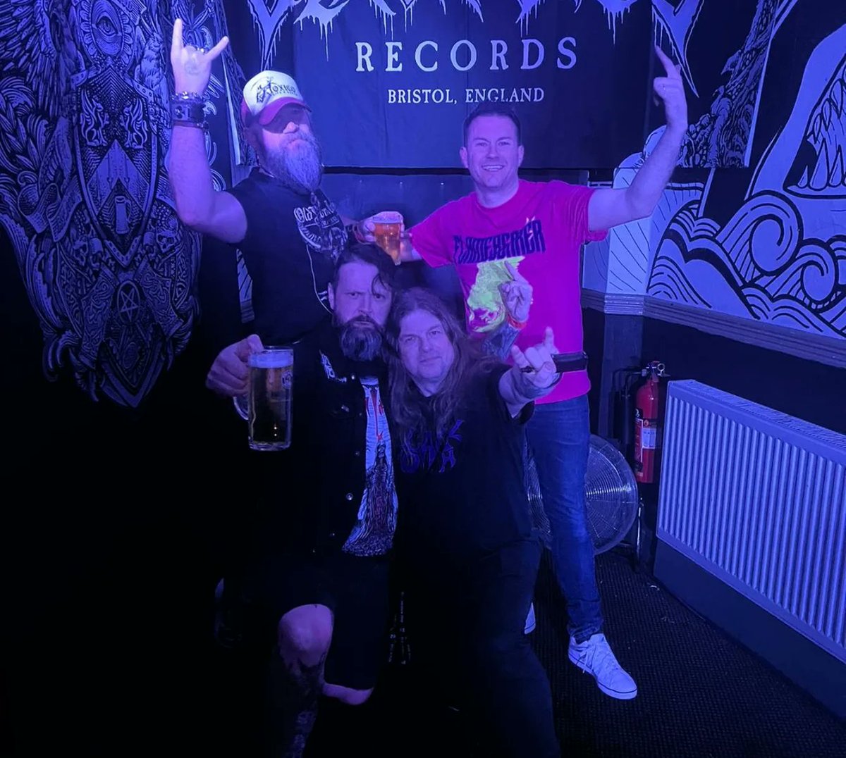 So last week we were in Bristol for the Black City Records Weekender... We recorded a drunk episode 'reviewing' the weekend at 2am Sunday... The sound, unfortunately, is shit. But... It can just be heard. Does anyone actually want to hear it? If so, it'll go up 🤣 #metaltwitter