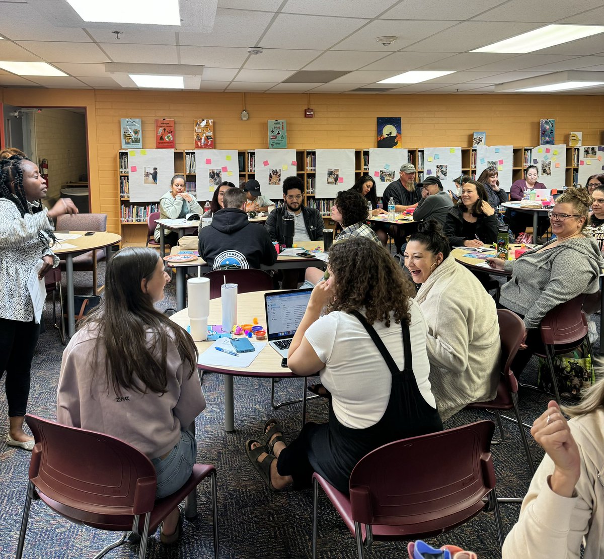 Hayes Middle School tweet media