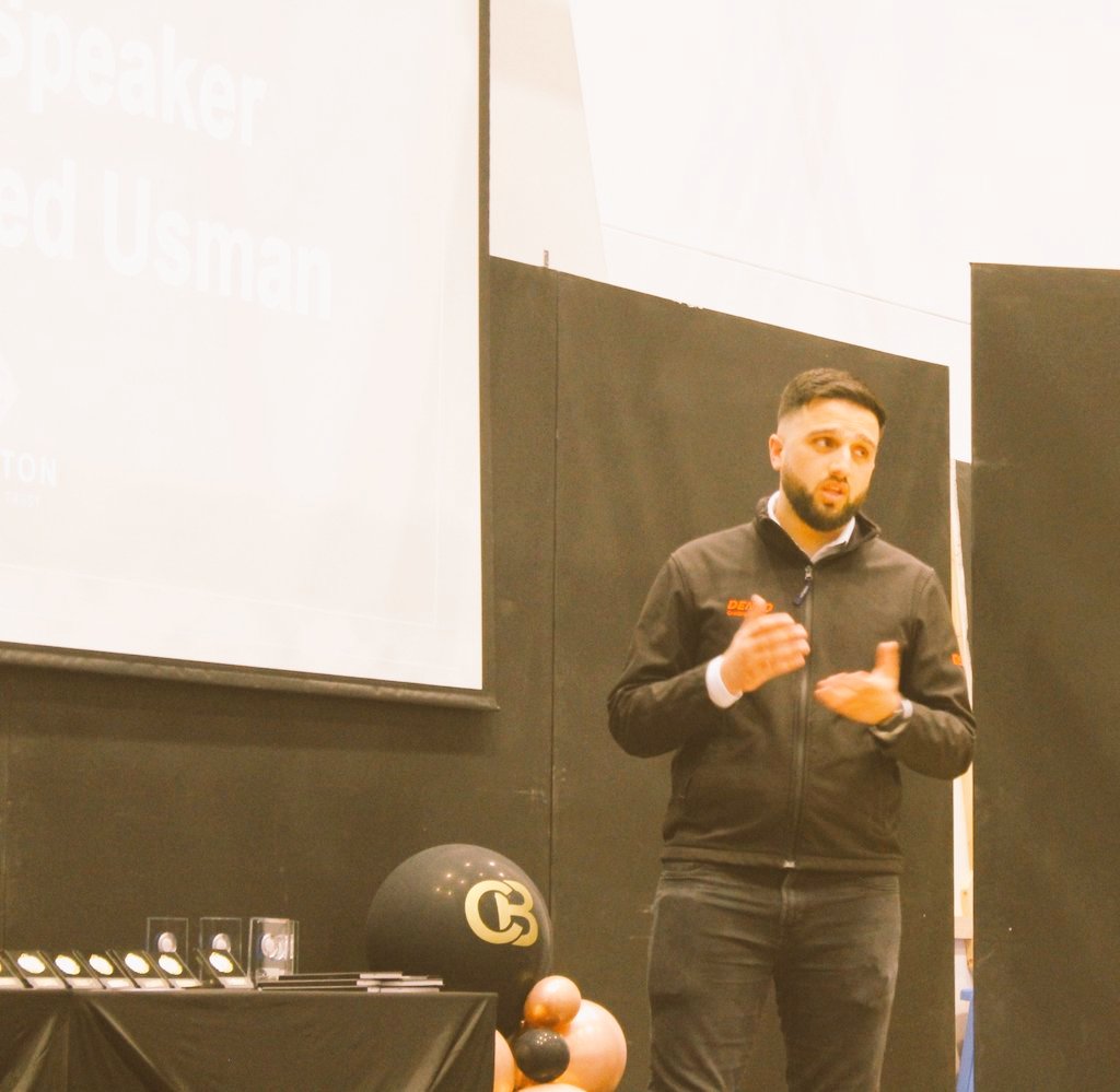 We’re thrilled to welcome back one of our own! An ex-student turned engineer at a world-leading manufacturing firm graced us with their presence and shared invaluable insights at our celebration event. Parents and students alike were inspired by his journey.#ambition @densoeurope