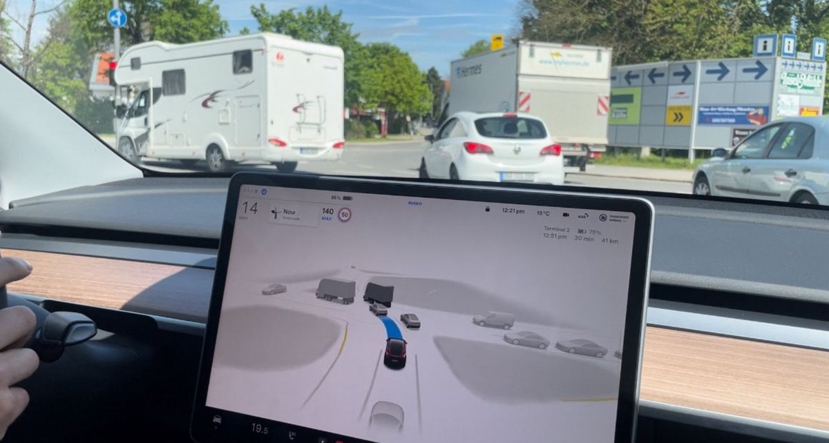 🔥🇪🇺 Tesla has demonstrated FSD (Supervised) to a senior advisor from the Swedish Transport Administration in Germany.

This marks the first official presence of FSD on European soil.

Source: LinkedIn/Rikard Fredriksson