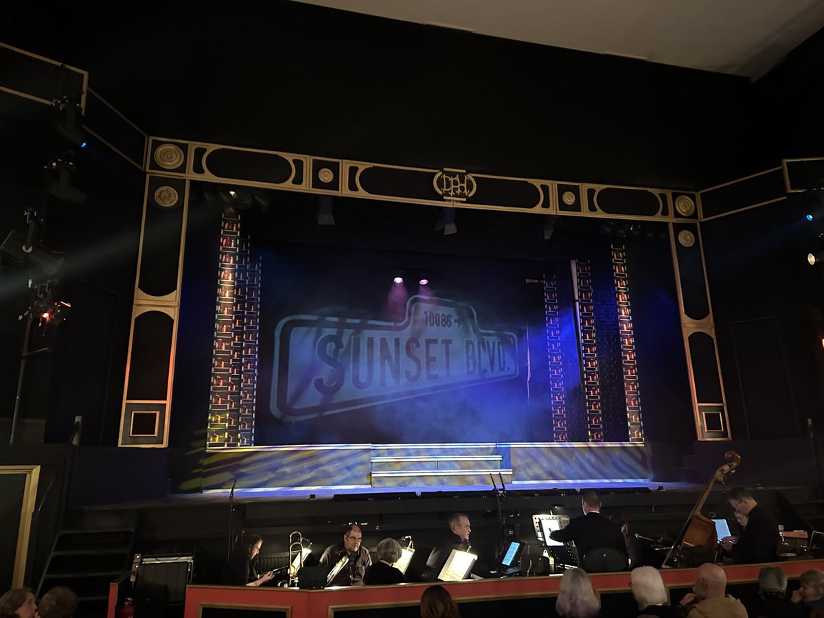 Sunset Boulevard, by by City of Plymouth Theatre Company @ Devonport Playhouse