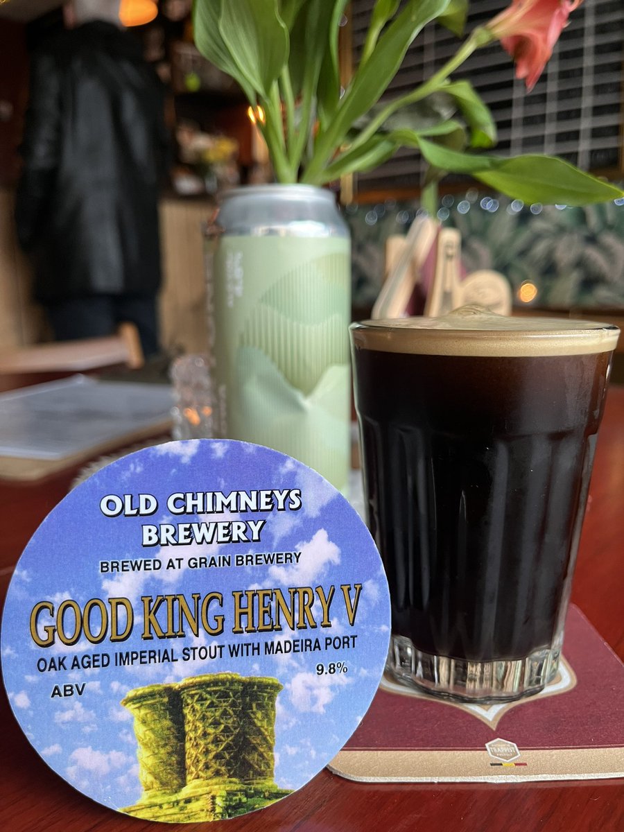 Now pouring! #OldChimneysBrewery Good King Henry V: Oak Aged Imperial Stour with Madeira Port…